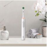 Oral-B Pro Sensitive Clean Pro 3 Volwassene Roterende-oscillerende tandenborstel Wit