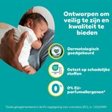 Pampers Baby-Dry Taille 5+, 168 Couches, 12kg-17kg, Avec une Poche Stop & Protect à l’arrière de la couche pour une nuit jusqu’à 100% sans fuites, Pack 1 Mois