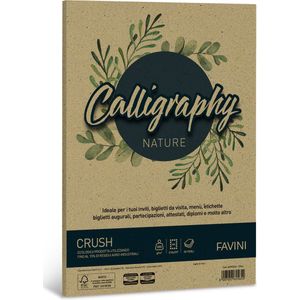 Favini® Crush Calligraphy Oliva – Ecologisch Upcycle Papier – 50 Vellen A4 – 250 g/m² – Olijfgroen – 15% Olijfpitten – 40% Gerecycled Pulp – FSC – Inkjet & Laser Geschikt – Made in Italy