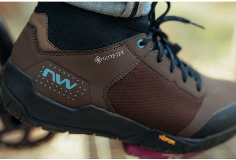 Northwave - Multicross Mid GTX - Fietsschoenen - Zwart - GORE-TEX