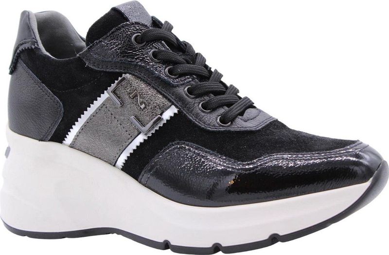 NeroGiardini Dames Sneakers - Glanzend Zwart met Sleehak
