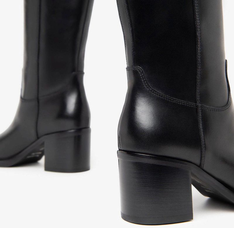 NeroGiardini - I411790D - Dameslaars - Zwart - Blokhak - Rubber Zool