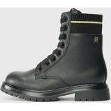 Tommy Hilfiger - Veterschoenen - Zwart