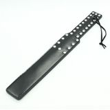 Spank Paddle met Studs - Zwart