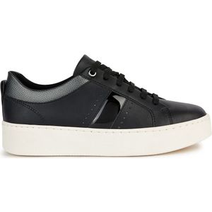 Ademende sneakers Skyely GEOX. Polyurethaan materiaal. Maten 39. Zwart kleur