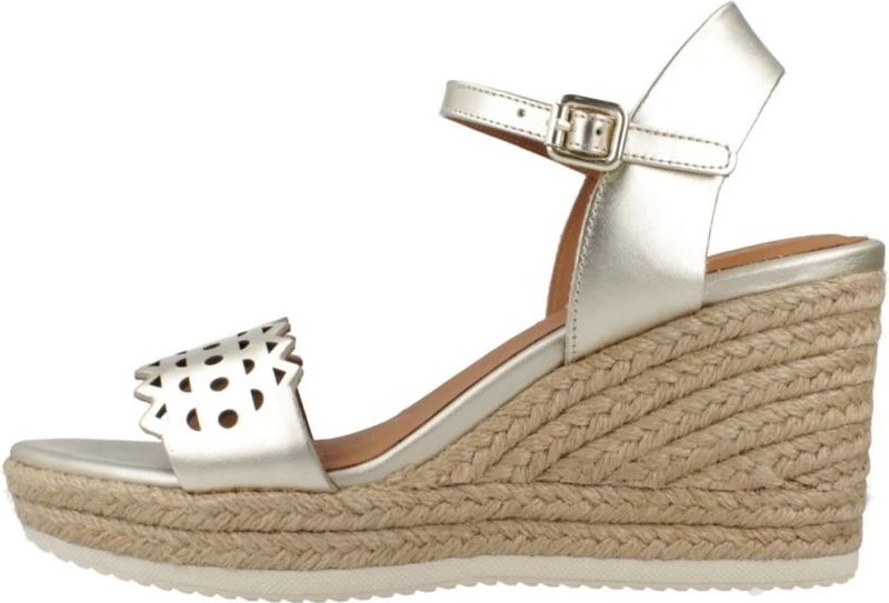 Merk - Model - Espadrilles - Kleur - Materiaal