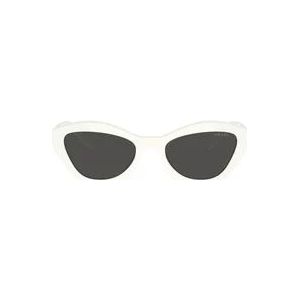 Prada Elegante zonnebril voor een verfijnde uitstraling , White , unisex , Maat: 52 MM