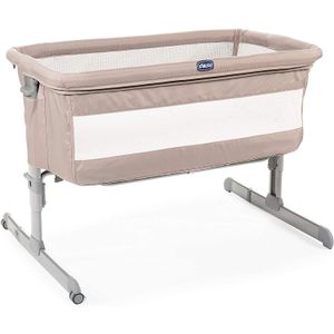 Chicco - Co-Sleeper Next2Me - Aanschuifwieg voor Baby - Instelbare Hoogte - Veilige Installatie - Babybed Inclusief Matras - Lichtbruin (Sand)