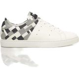 Sneakers Met Patroon En Logodetail