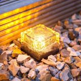 Solar Powered Square Tempered Glass Outdoor LED Begraven Licht Tuin Decoratie Lamp IP55 Waterdicht Grootte: 7 x 7 x 5cm (Warm Wit)