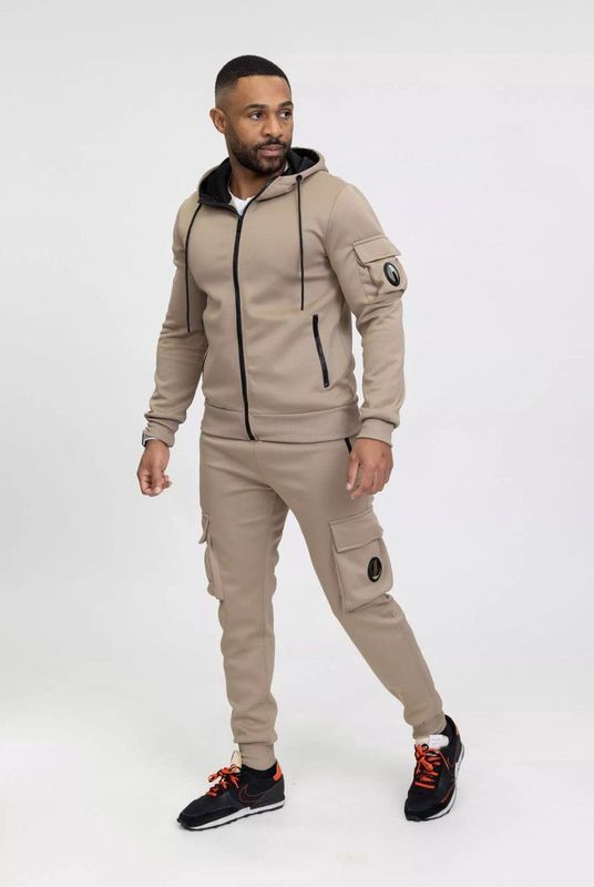 Zayne Milano - Caprino - Heren Joggingpak - Beige - Ritszakken - Polyester
