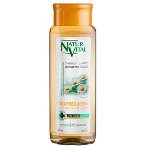 NaturVital Shampoo Sensitive voor veelvuldig gebruik van kamille, dermoprotector shampoo, zonder parabenen, 300 ml
