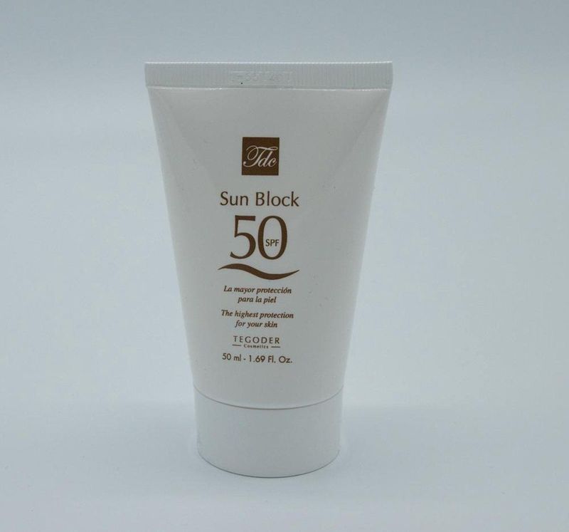 Tegor - Zonnebrandcreme - Beschermingsfactor 50 - 50 Ml - Gezicht