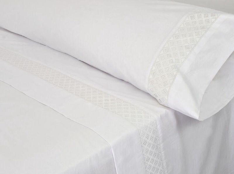 Pierre Cardin - ELISA - Bedding Set - Wit - 100% Katoen - 4 Stuks