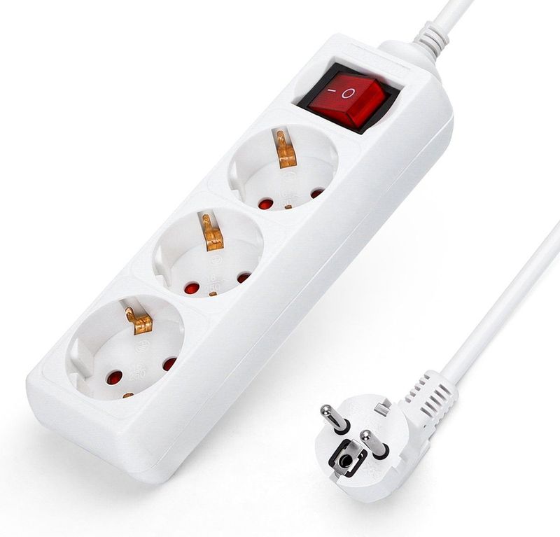 Aigostar 20FGM Stekkerdoos - 3-voudig -1.5 meter - Met randaarde - Verlengsnoer - Verlengkabel - Wit