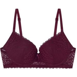 Pedro Del ijzer, sportschoenen.