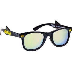 Batman zonnebril - Maat 2 tot 5 jaar - UV 400 bescherming en categorie 3 filter - Kinderzonnebril gemaakt van PC en acryl - Origineel product ontworpen in Spanje