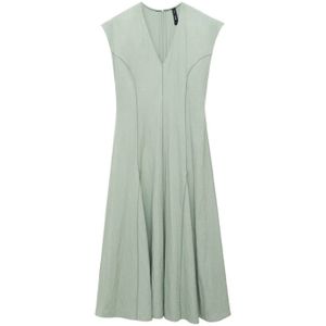 Mango - Midi Jurk - Mintgroen - Mouwloos - V-hals