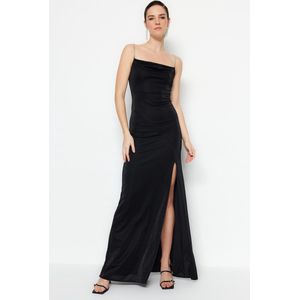 Trendyol Gedetailleerde Avondjurk Met Gedroogde Rozenband Tprss19Ut0102