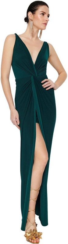 Trendyol Standaard mouw V-hals Verschuiving Smaragdgroen gevoerde gebreide lange avondjurk TPRSS19UT0099