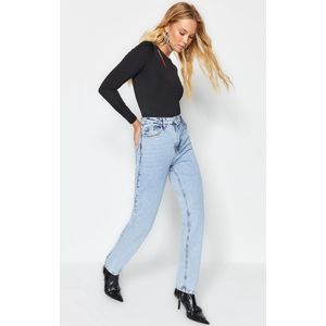 Trendyol TWOSS22JE0250 Volwassenen Vrouwen Jeans Single - Blauw