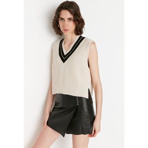 Trendyol Vrouwen Standaard mouw Basis Stone crop gebreide trui met V-halsTWOAW21BZ0135