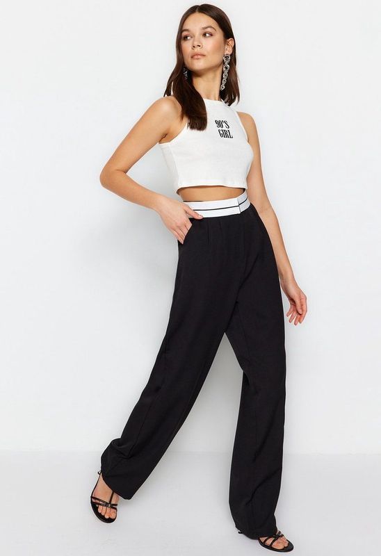 Trendyol Normale taille Breed been Zwarte geweven broek met wijde pijpen TWOSS23P150