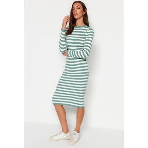 Trendyol Mintkleurige Midi-Gebreide Basisgestreepte Jurk Twoaw23El00018