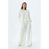 Koton - Sweatshirt - Ecru - Normale Pasvorm - Lange Mouw