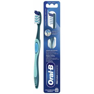 Oral-B - Pro-Clean Advanced - Tandenborstel - Medium - Wit