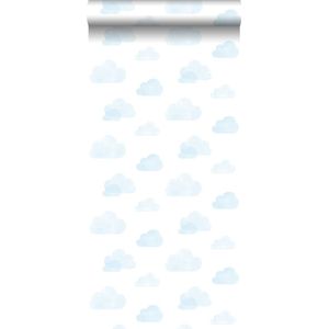 ESTAhome behang gestempelde wolkjes lichtblauw en wit - 138930 - 53 cm x 10,05 m