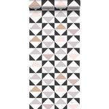 behang grafische driehoeken wit, zwart, warm grijs en oudroze - 139094 - van ESTAhome