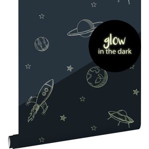 ESTAhome glow-in-the-dark behang planeten in de ruimte donkerblauw - 0.53 x 10.05 m - 139761