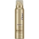 Dove DermaSpa Zelfbruiner Tanning Mousse Medium-Dark voor een zomers gebruinde huid - 150 ml