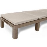 Allibert by Keter Daytona Deluxe Zonneligstoel voor tuin, terras en balkon met verstelbaar hoofdeinde, cappuccino, incl. kussen, tuinligstoel van kunststof, platte rotanlook, 195 x 65 x 25,5 cm