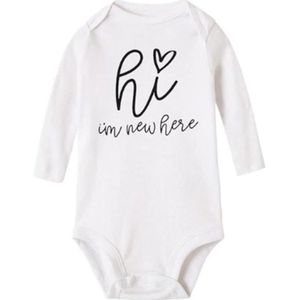 Baby rompertje wit met tekst Hi I’m new here. 0-3 maanden. Kraam cadeau jongen meisje zoon dochter.