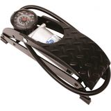 Carpoint - Voetpomp - Universeel - Met Analoge Manometer - Stalen Constructie