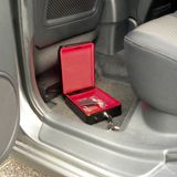 Carpoint - Autokluis - Compact - Velours Bekleding - Inclusief Sleutels