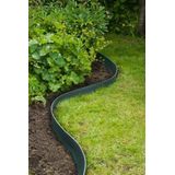 <p>Deze Nature tuinborder is gemaakt van gerecycled polyetheen en kan in verschillende gebogen en geometrische vormen worden geplaatst. Met een lengte van 10 meter en een dikte van 3 mm is deze rand ontworpen om wortels, onkruid en aarde te voorkomen die de vorm van je gazon of bloembed verstoren, waardoor de randen van je gazon behouden blijven.</p>
<p>Deze gazonrand is bestand tegen schokken en temperatuurschommelingen en heeft zowel een gladde als een getextureerde zijde. Hierdoor kun je zelf kiezen welke zijde je wilt gebruiken, afhankelijk van je voorkeur of de stijl van je tuin.</p>
<p>De rand kan eenvoudig worden geplaatst door hem in de grond te graven of door hem vast te zetten met behulp van grondpinnen (niet inbegrepen). Dit maakt de installatie snel en gemakkelijk, zodat je snel van je nieuwe tuinborder kunt genieten.</p>
<ul>
  <li>Kleur: groen</li>
  <li>Materiaal: PE (Polyethyleen)</li>
  <li>Lengte: 10 m</li>
  <li>Hoogte: 15 cm</li>
  <li>Dikte: 3 mm</li>
  <li>Flexibele rand</li>
  <li>Rotbestendig</li>
  <li>UV-behandeld</li>
  <li>Eenvoudig te installeren</li>
</ul>