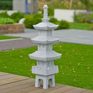 <p>Deze JAPAN PAGODE Acqua Arte lantaarn van Ubbink is een decoratieve pagode, oorspronkelijk gebouwd door boeddhistische monniken. De tuinsculptuur heeft een oneven aantal verdiepingen en wordt vaak in de buurt van een waterbron geplaatst.</p>
<p>De lantaarn heeft een uniforme grijze kleur en voegt een vleugje elegantie toe aan elke hoek van de tuin. Gemaakt van polyresin, een lichtgewicht en weerbestendig kunstharsmateriaal.</p>
<p>Let op: de lichtbron wordt niet meegeleverd.</p>
<ul>
  <li>Kleur: grijs</li>
  <li>Materiaal: polyresin</li>
  <li>Afmetingen: 27 x 28 x 94,5 cm (B x D x H)</li>
  <li>3-laags tuinlantaarn</li>
  <li>Lichtgewicht</li>
  <li>Weerbestendig</li>
  <li>Verlichtingsoptie (niet inbegrepen)</li>
</ul>