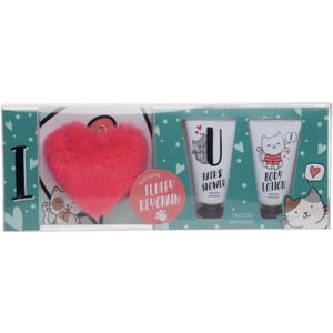 Badgeschenkset Met Fluffy Sleutelhanger Source Balance Douchemiddel