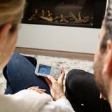 Alecto - DVM2028 - Babyfoon met Camera - Grijs-Wit - 2,8 inch Scherm