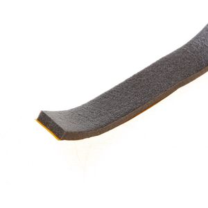 Illbruck - TN585 - Schuimband - Zwart - Zelfklevend - 100 Meter