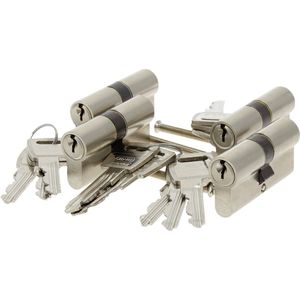 Nemef cillinder SKG*** 132/9 gelijksluitend* (4 Stuks)