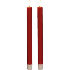 Anna's Collectionled dinerkaarsen - 2x - rood -25 cm - 3D vlam - warm wit licht