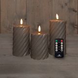 Anna Collection LED kaarsen/stompkaarsen set - 3x st - taupe grijs - swirl - afstandsbediening