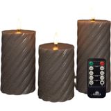 Anna Collection LED kaarsen/stompkaarsen set - 3x st - taupe grijs - swirl - afstandsbediening