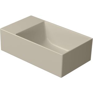 Ben Stelvio mat beige fontein met doorslaanbaar kraangat 40x23x12cm