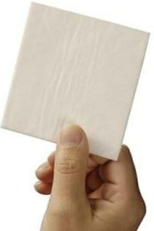 HEKA - Kompres - Niet Klevend - 10 x 10 cm - 70% Viscose, 30% Polyester