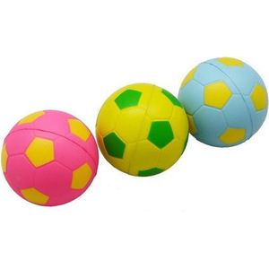 Mixballen - 6.3 cm soft foam - 3 kleuren in net met headercard, kleur blauw-roze-geel met voetbalprint